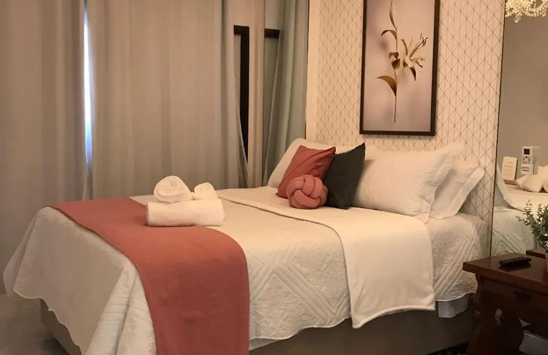 Charmoso Apartamento em Ipanema-1